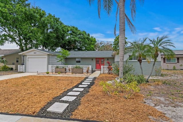 8407 GRANITE PLACE, Tampa, FL 33615