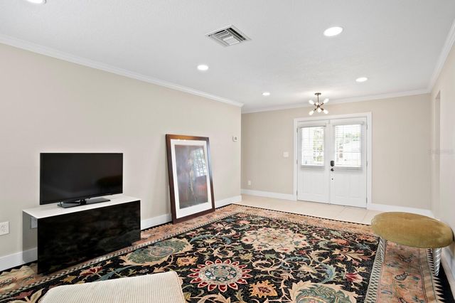 8407 GRANITE PLACE, Tampa, FL 33615