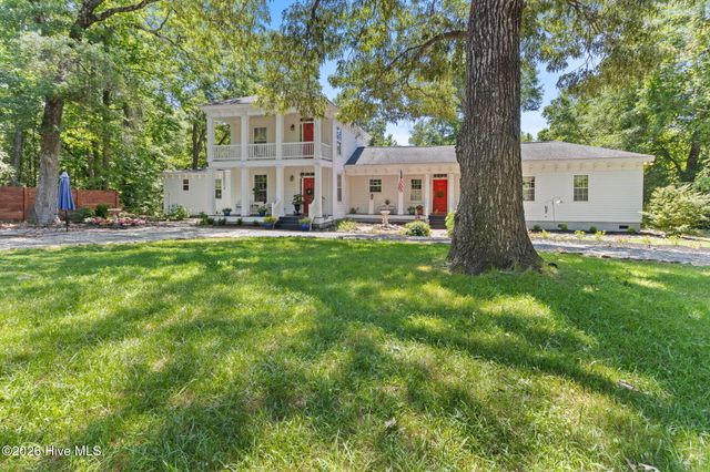 121 Dolphin Lane, Sneads Ferry, NC 28460