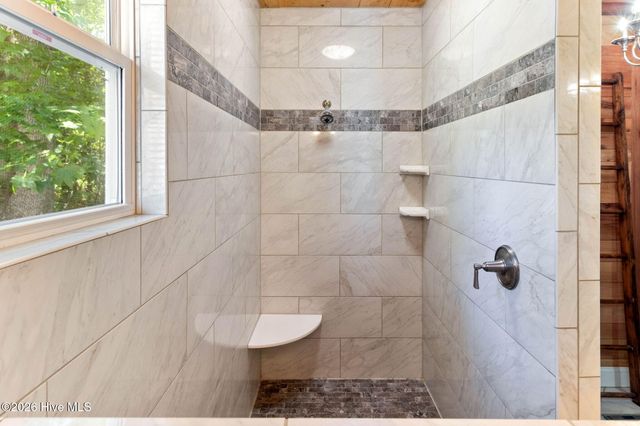 121 Dolphin Lane, Sneads Ferry, NC 28460