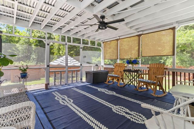 121 Dolphin Lane, Sneads Ferry, NC 28460