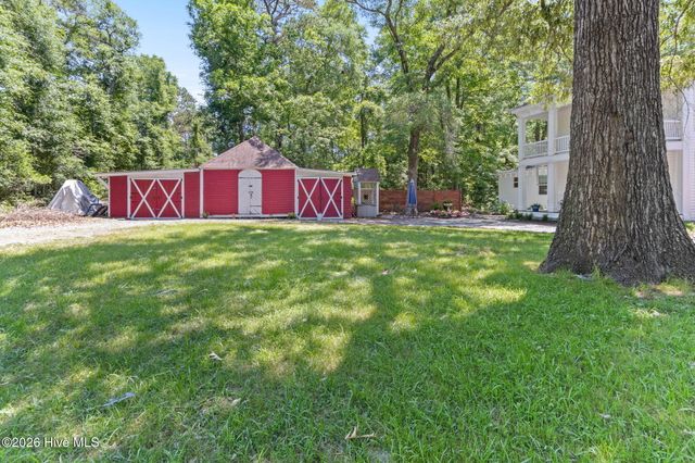 121 Dolphin Lane, Sneads Ferry, NC 28460