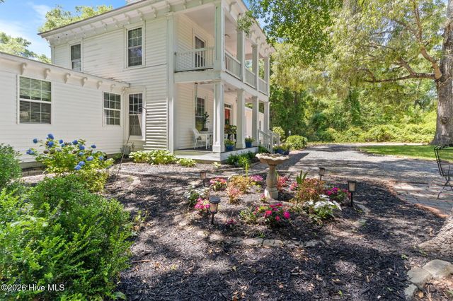 121 Dolphin Lane, Sneads Ferry, NC 28460