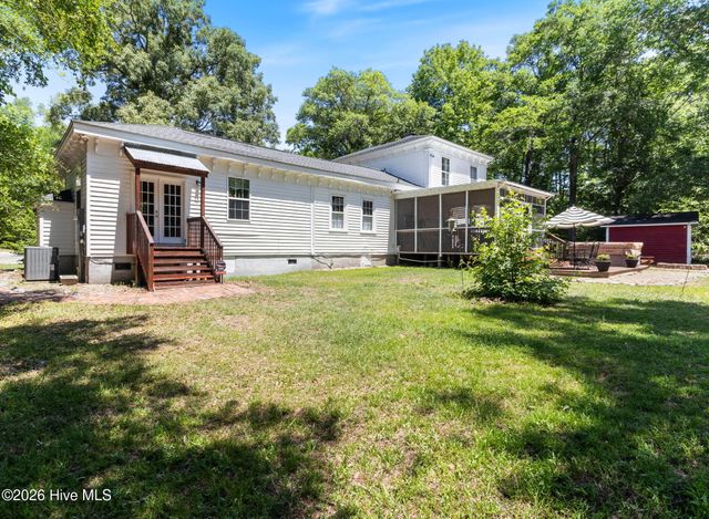 121 Dolphin Lane, Sneads Ferry, NC 28460