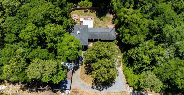 121 Dolphin Lane, Sneads Ferry, NC 28460