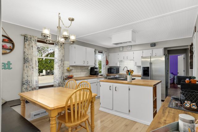 3909 81st Avenue N, Brooklyn Park, MN 55443