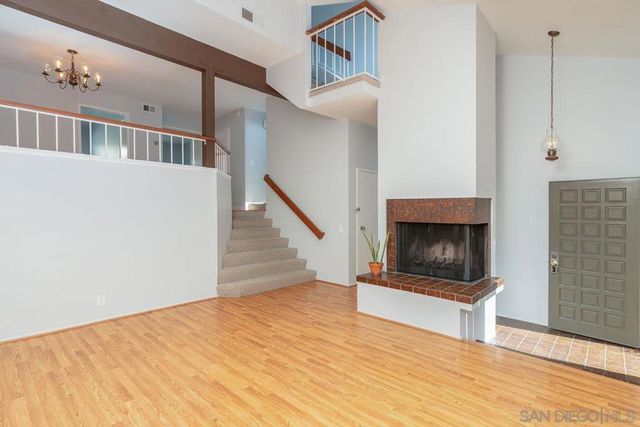 3286 Caminito Eastbluff 114, La Jolla, CA 92037