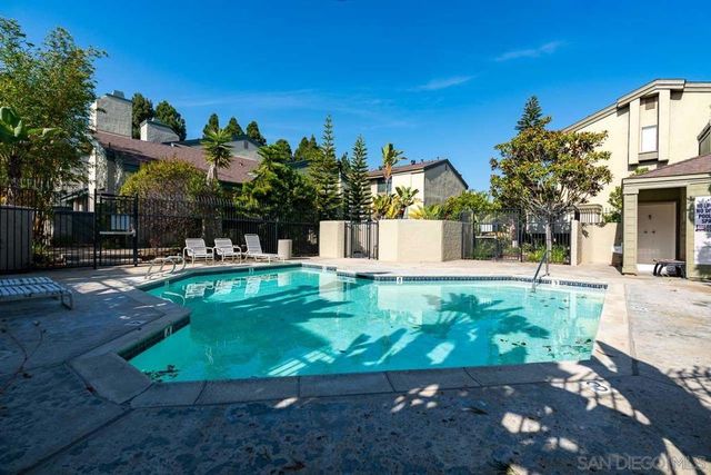 3286 Caminito Eastbluff 114, La Jolla, CA 92037