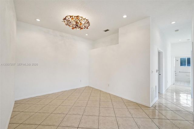 10131 Lombardy Dr, Tamarac, FL 33321