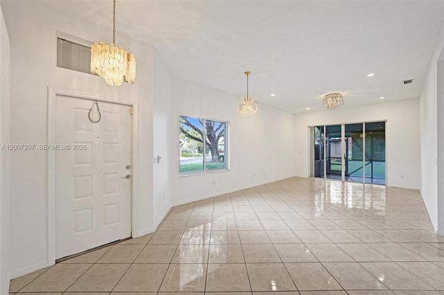 10131 Lombardy Dr, Tamarac, FL 33321