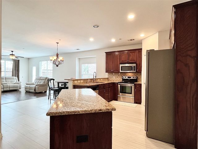 2204 Paige Court, Carrollton, TX 75006