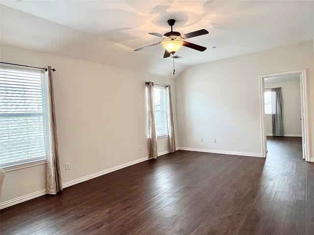 2204 Paige Court, Carrollton, TX 75006