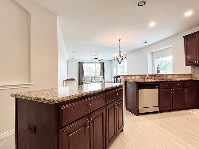 2204 Paige Court, Carrollton, TX 75006