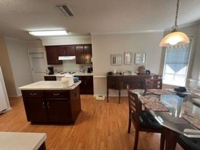 590 Lakeview Woods Drive, Mobile, AL 36695
