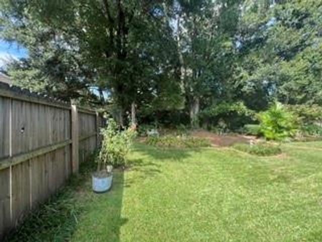 590 Lakeview Woods Drive, Mobile, AL 36695