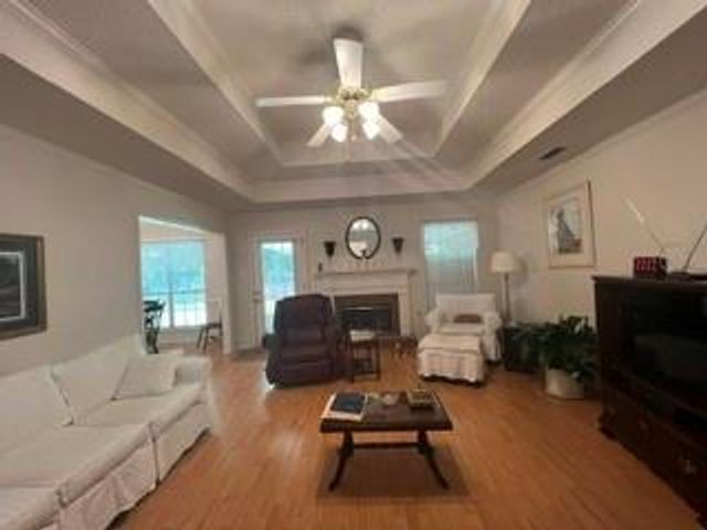 590 Lakeview Woods Drive, Mobile, AL 36695