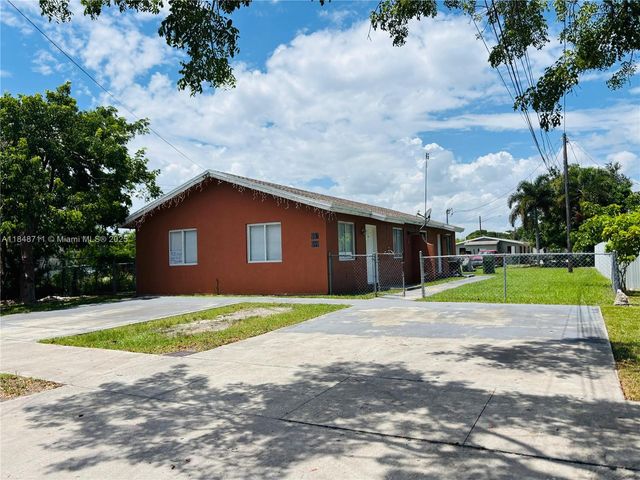997 NW 11 STREET, Homestead, FL 33030