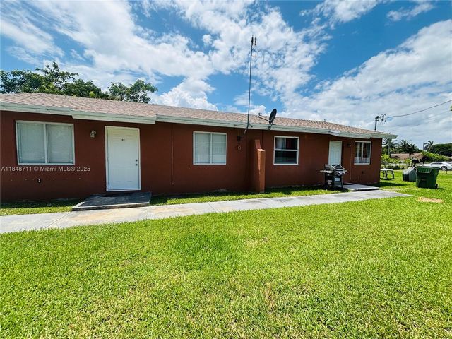 997 NW 11 STREET, Homestead, FL 33030