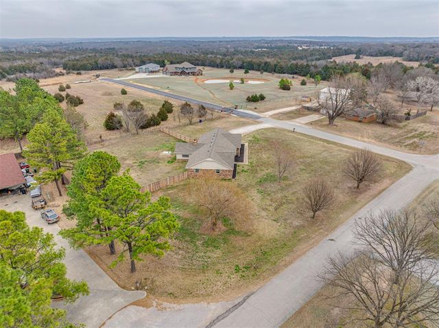 16 Orlando Drive, Shawnee, OK 74804