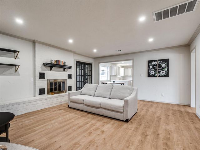 16 Orlando Drive, Shawnee, OK 74804