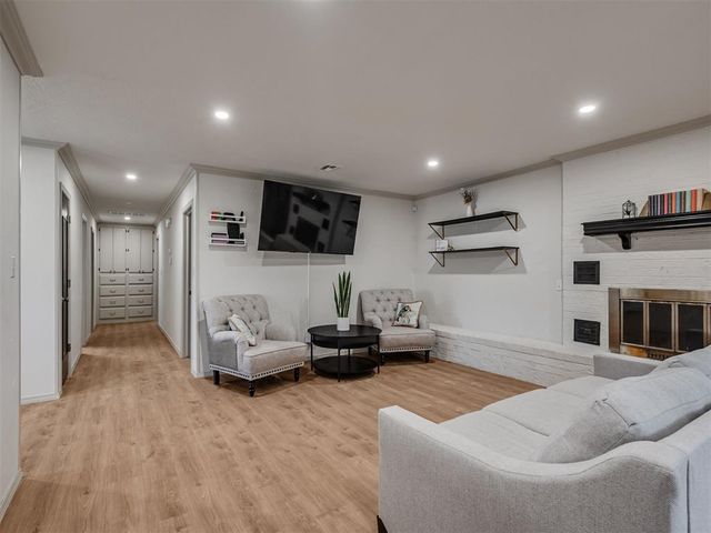 16 Orlando Drive, Shawnee, OK 74804