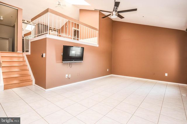 5918 EDSON LN, Rockville, MD 20852