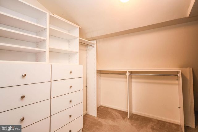 5918 EDSON LN, Rockville, MD 20852