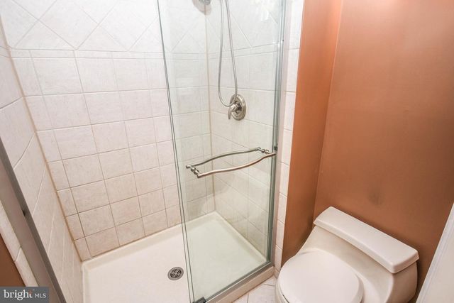 5918 EDSON LN, Rockville, MD 20852