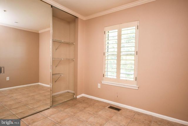 5918 EDSON LN, Rockville, MD 20852