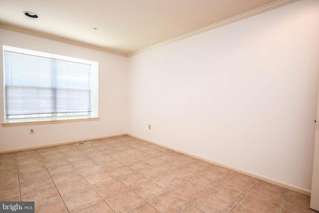 5918 EDSON LN, Rockville, MD 20852