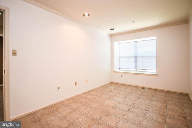5918 EDSON LN, Rockville, MD 20852