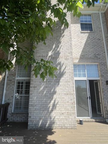 5918 EDSON LN, Rockville, MD 20852