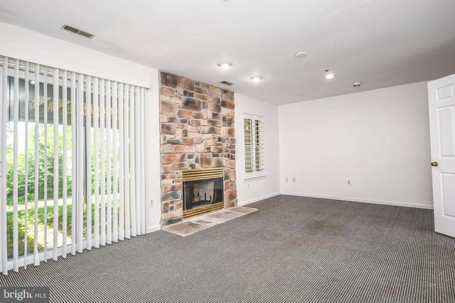 5918 EDSON LN, Rockville, MD 20852