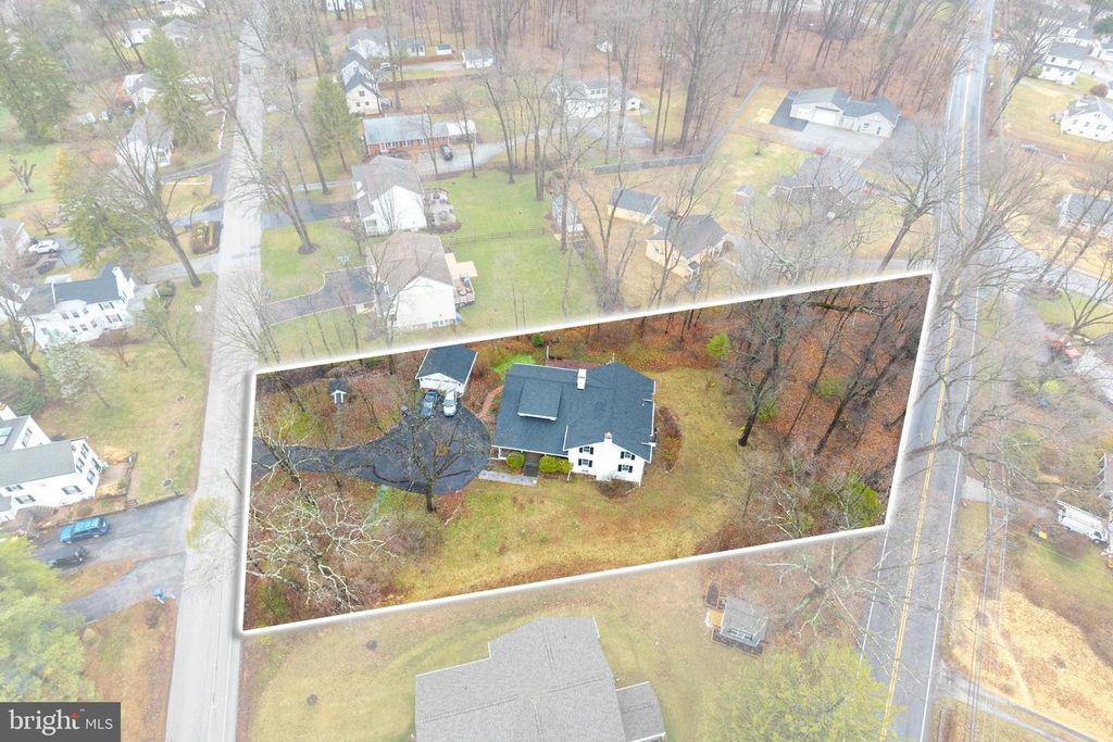 Image 37 of property listing at 57 GRUBB RD, Malvern, PA 19355