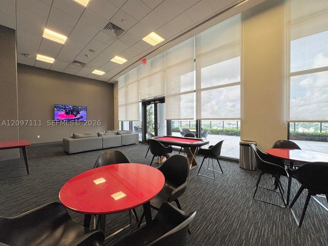 1600 NE 1st Ave 3003, Miami, FL 33132