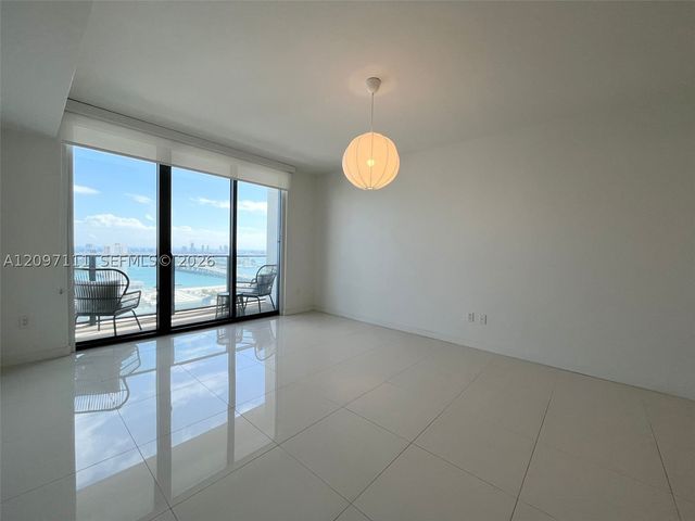 1600 NE 1st Ave 3003, Miami, FL 33132