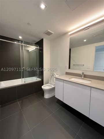 1600 NE 1st Ave 3003, Miami, FL 33132