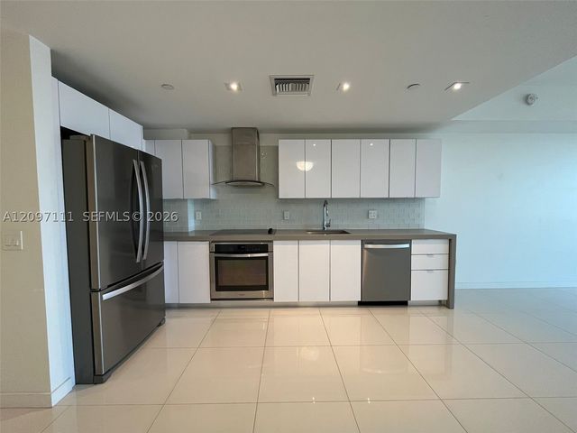 1600 NE 1st Ave 3003, Miami, FL 33132