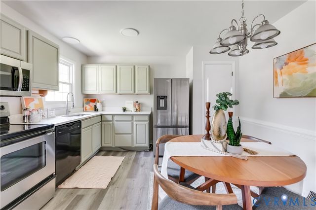 6004 Gatesgreen Dr, Chesterfield, VA 23832