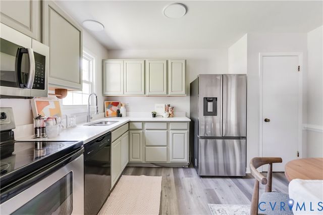 6004 Gatesgreen Dr, Chesterfield, VA 23832