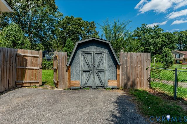 6004 Gatesgreen Dr, Chesterfield, VA 23832