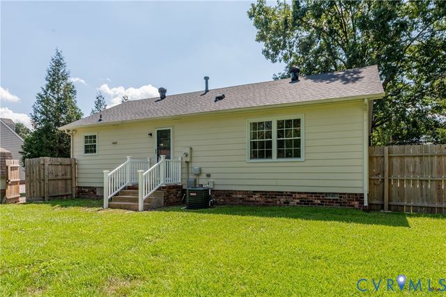 6004 Gatesgreen Dr, Chesterfield, VA 23832