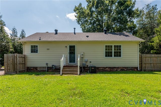 6004 Gatesgreen Dr, Chesterfield, VA 23832