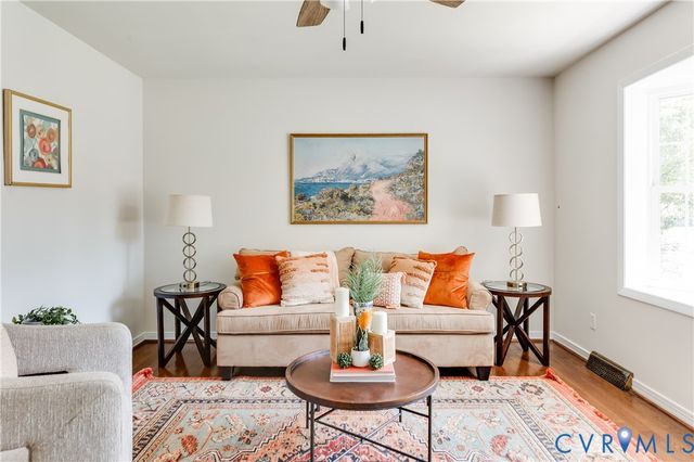 6004 Gatesgreen Dr, Chesterfield, VA 23832