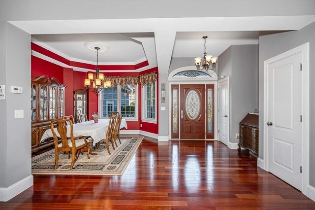 1030 North St, Tewksbury, MA 01876