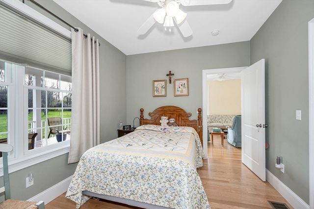 1030 North St, Tewksbury, MA 01876