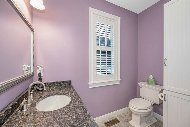 1030 North St, Tewksbury, MA 01876