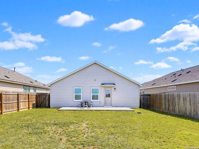 10534 BORLAUG ST, Converse, TX 78109