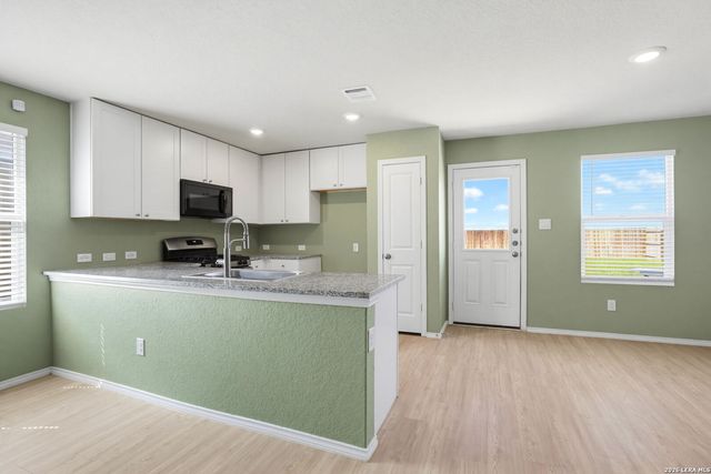 10534 BORLAUG ST, Converse, TX 78109