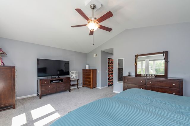 301 English Lane, Winthrop Harbor, IL 60096
